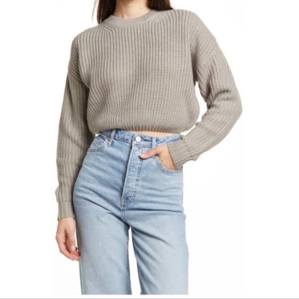 Elodie Gray Waffle Knit Cropped Crew Neck Sweater